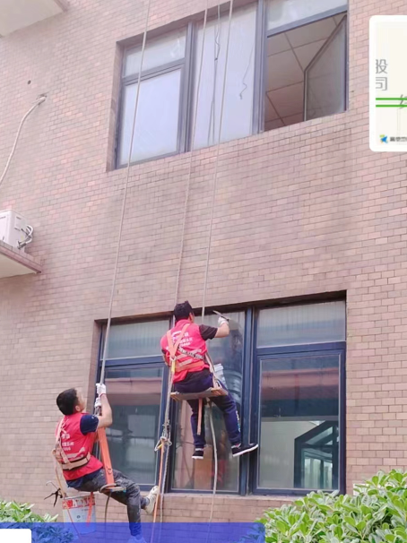 南山承接各类窗户玻璃维修